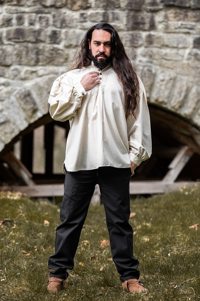 Biesenhemd mit Holzknöpfen