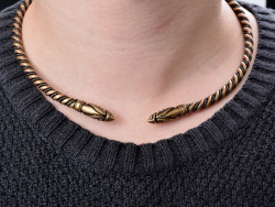 Wikinger-Torque "Raben" Bild 5