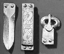 Alamannischer Gürtelbeschlag für 2 cm Bild 5