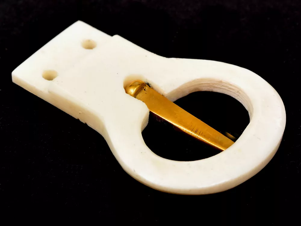 Knochen-Schnalle "Jorvik" - 2 cm