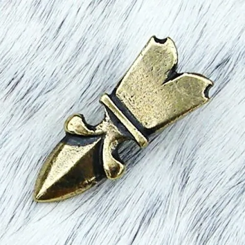 Spätmittelalterliches Riemenende