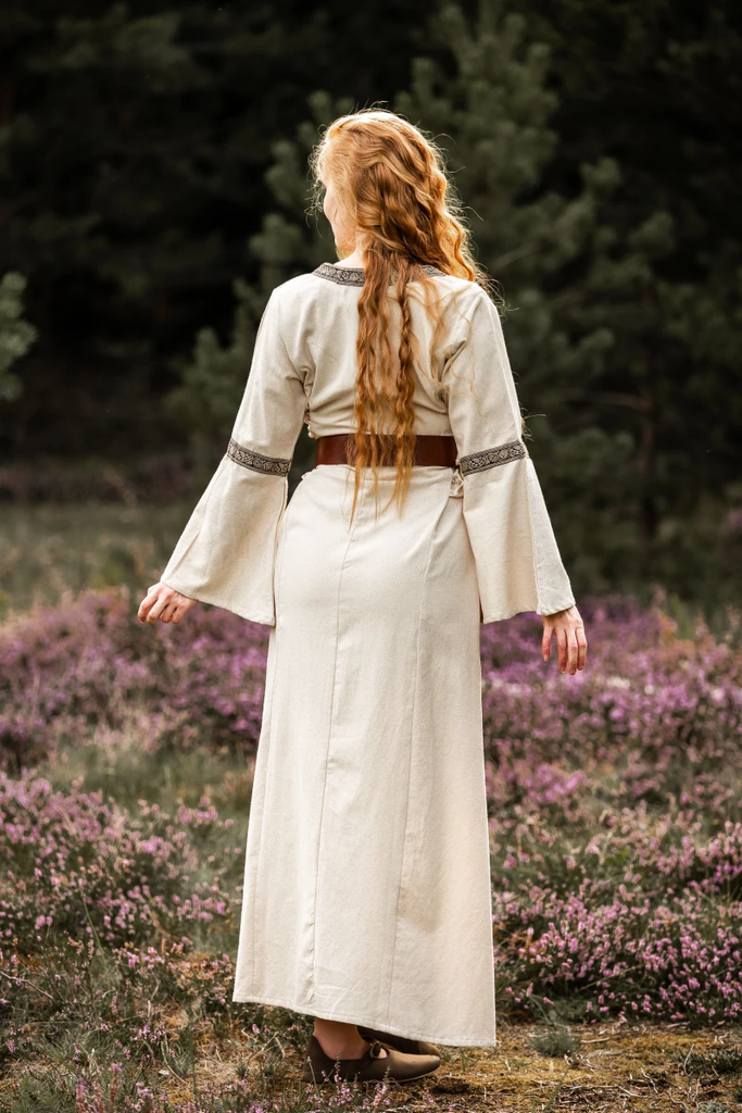mittelalter-baumwollkleid-angie-natur~3.webp