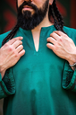 1740937072_wikingertunika-borr-gruen~7.webp