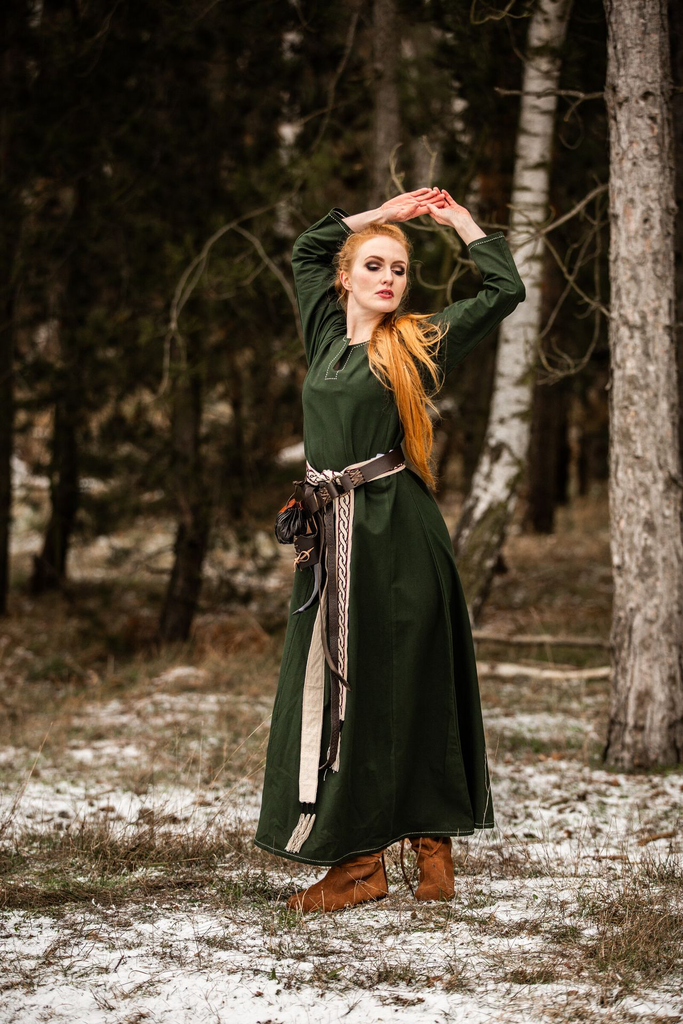 1741098060_wikinger-unterkleid-helga-gruen~5.webp