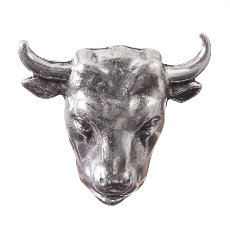 Stierkopf, silberfarbener Beschlag