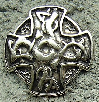 Drachen-Kreuz Zierbeschlag in Silberoptik – Keltisches Drachensymbol 33 x 33 mm