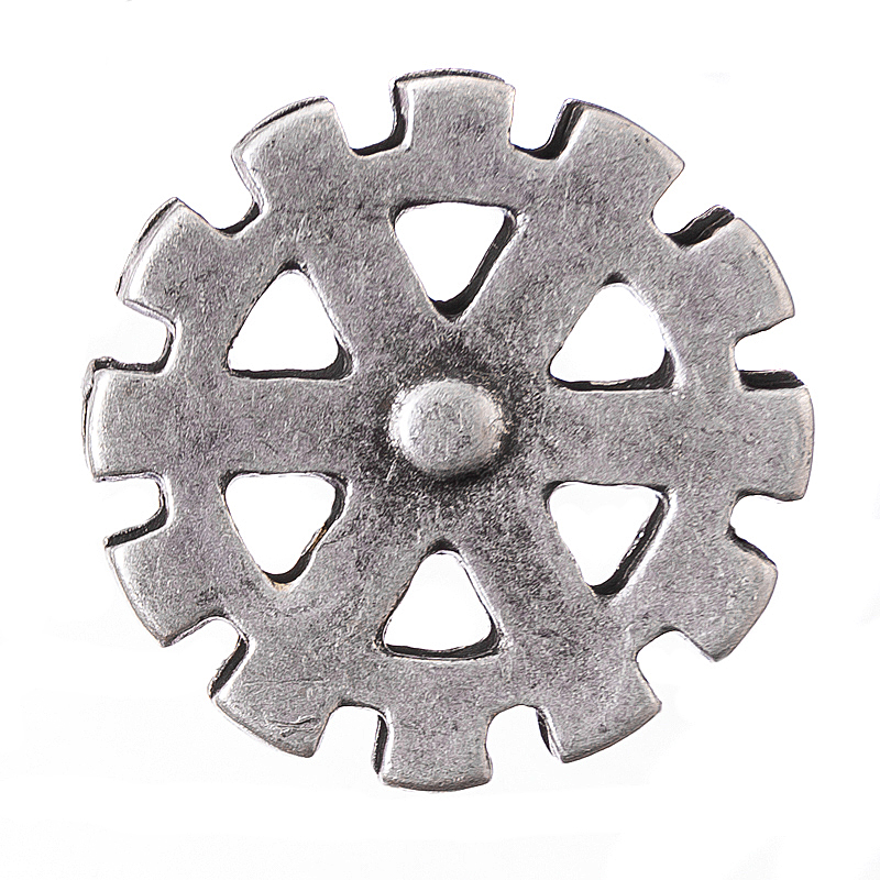 Wheel, silberfarbener Beschlag