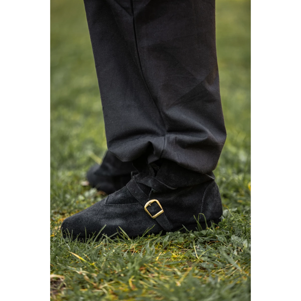 [004s] Mittelalterliche Schuhe mit Metallspange "Albin" schwarz - Mittelalterliches Schuhwerk (38)