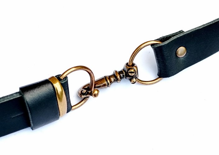 [10 PKG Lederfarbe: braun,Größe: S] Keltischer Gürtel mit Pferdekopf-Haken 3 cm (S, braun)